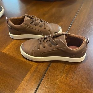 Size 10 boys Sperry shoes